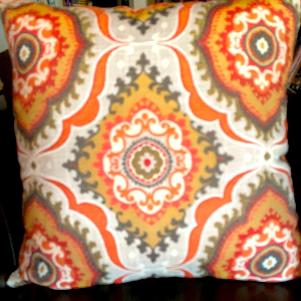 Pier 1 - Set of 2 Couch Pillows Different Print on Both Sides